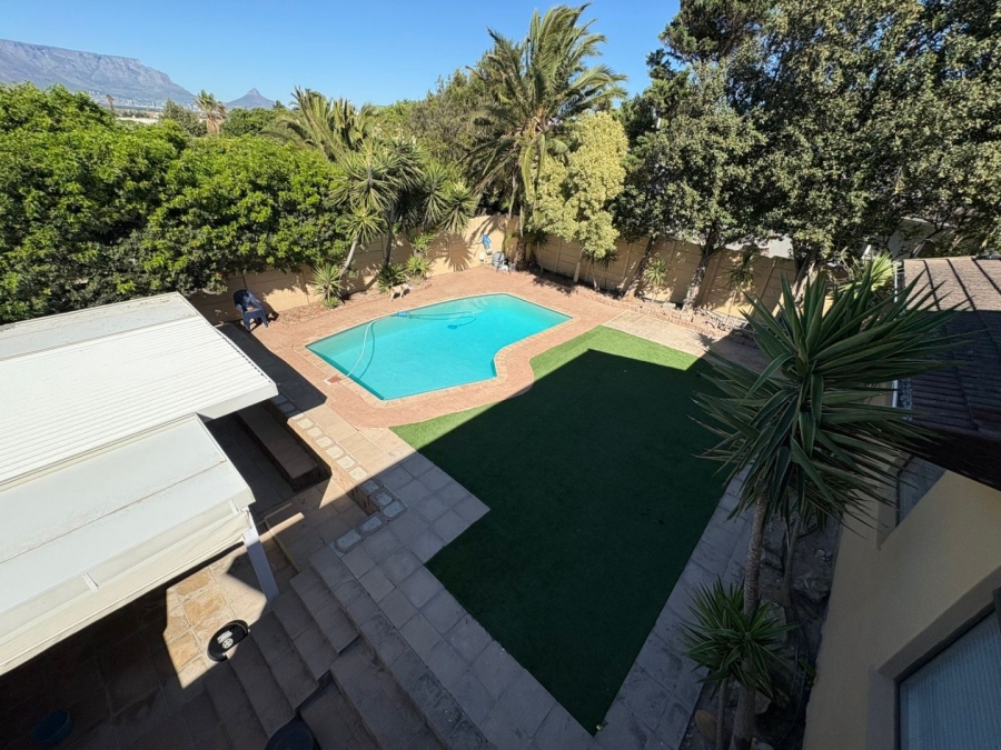 4 Bedroom Property for Sale in Flamingo Vlei Western Cape